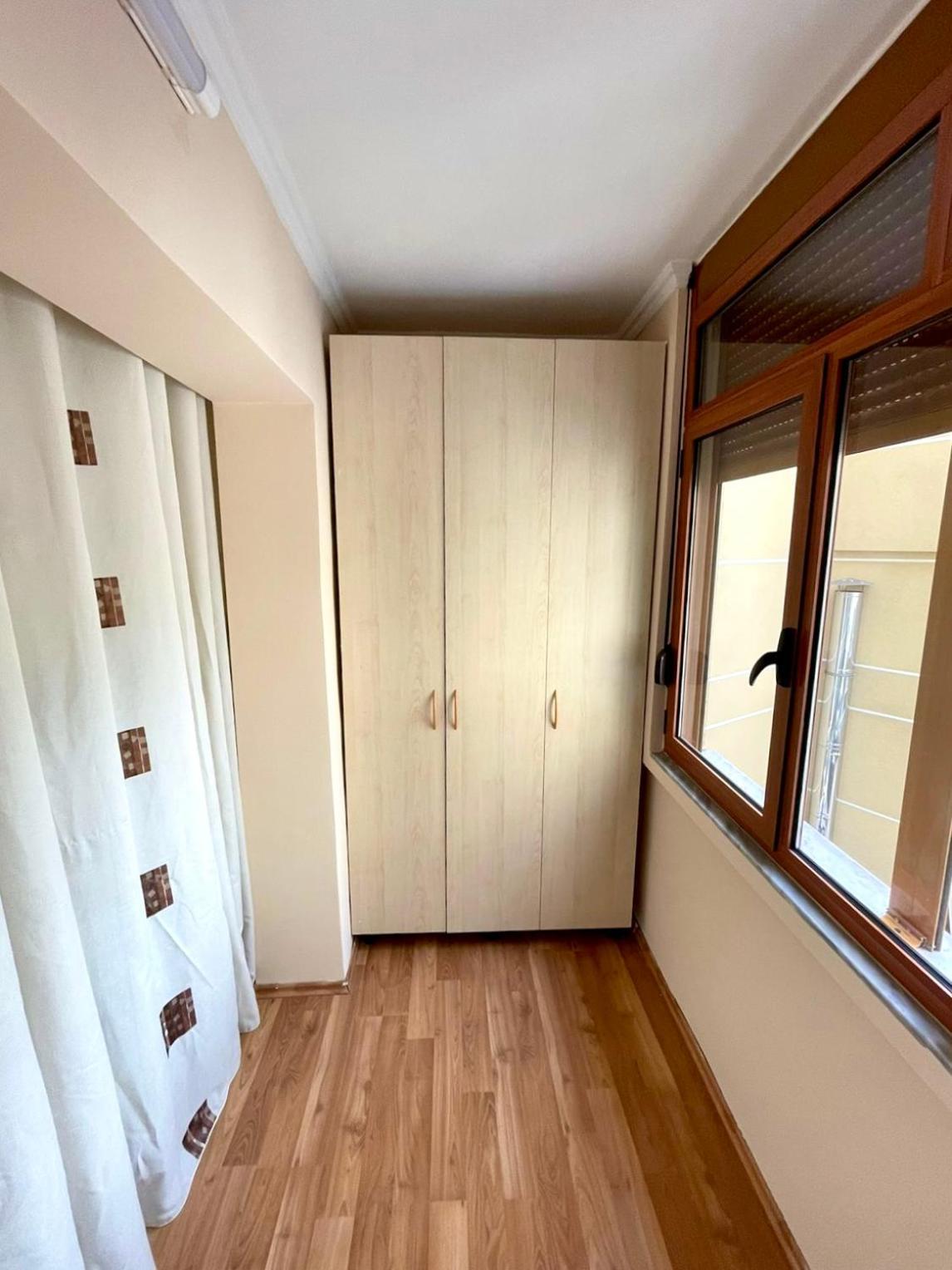 Skanderbeg Square Apartment 02 地拉那 外观 照片